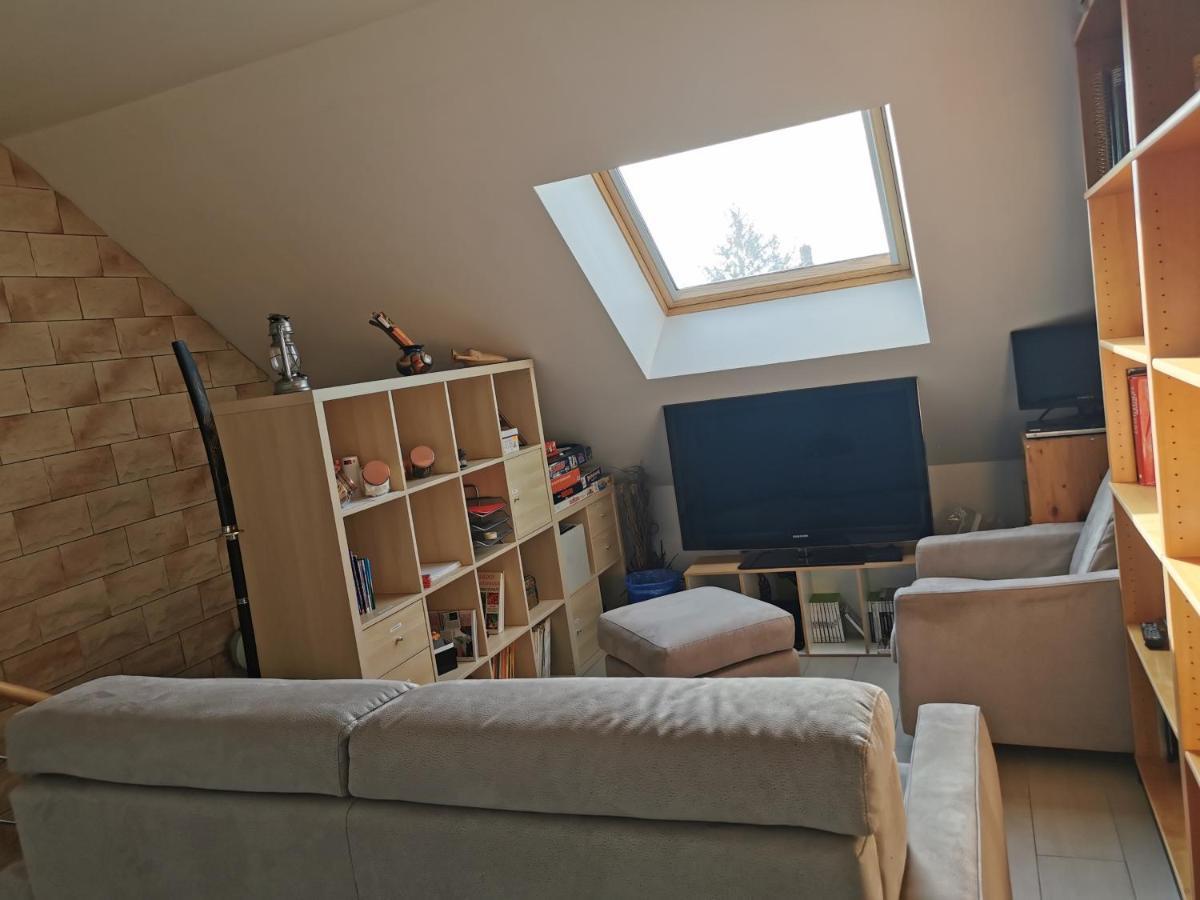 Bed and Breakfast Laurilia Saint-Romain-sur-Cher Екстер'єр фото